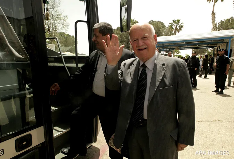 Palestinian Zakaria al-Agha, Gaza-based member of Palestinian leader Mahmud Abbas's Fatah faction arrives at the Rafah border terminal in the southern Gaza Strip on May 02, 2011 before crossing to Egypt, as Palestinian f...