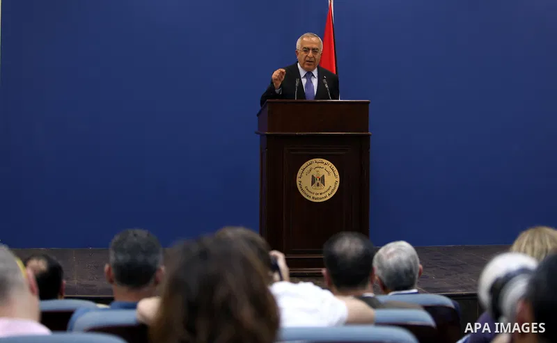Palestinian Prime Minister, Salam Fayyad pspeaks during a press conference about the Israeli situation on the latest political developments in the West Bank city of Ramallah on May 2,2011. Photo by Mustafa Abu Dayeh