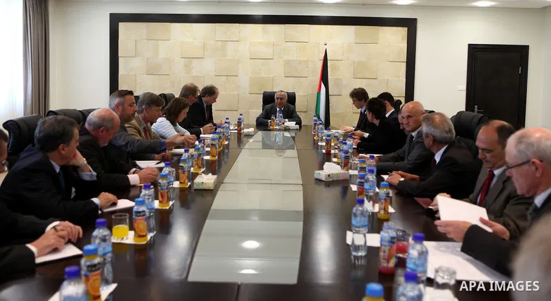 Palestinian Prime Minister, Salam Fayyad meets with representatives and consuls of the European Union countries in the West Bank city of Ramallah on May 3, 2011. Photo by Mustafa Abu Dayeh