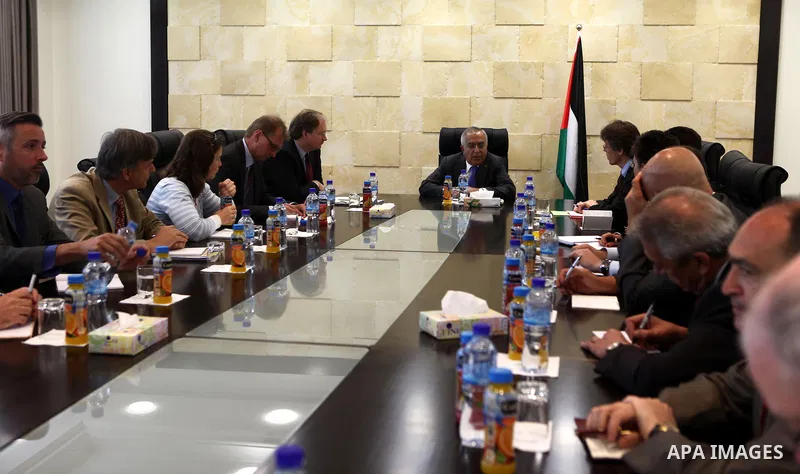 Palestinian Prime Minister, Salam Fayyad meets with representatives and consuls of the European Union countries in the West Bank city of Ramallah on May 3, 2011. Photo by Mustafa Abu Dayeh