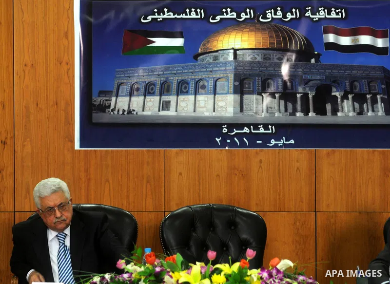 Palestinian President Mahmoud Abbas (Abu Mazen) attends the signing of reconciliation agreement in Cairo, Egypt on May 4,2011. Fatah and Hamas officials lead a ceremony celebrating the signing of a reconciliation deal in...