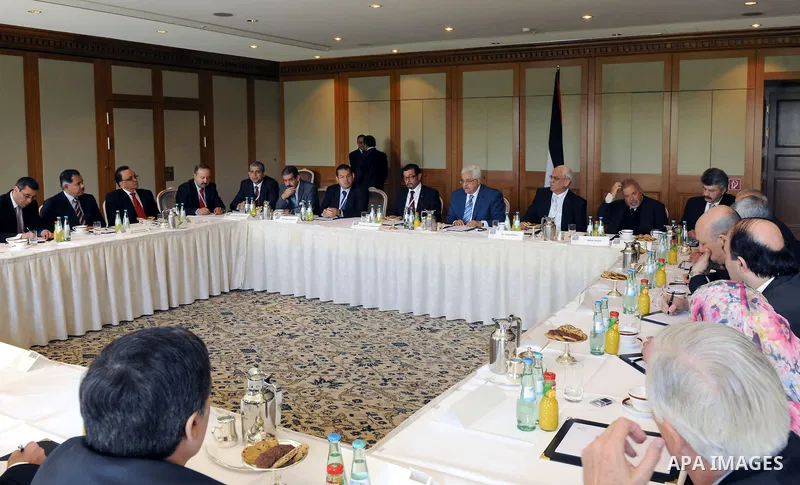 Palestinian President Mahmoud Abbas meets with the Arab ambassadors in Berlin on May 5,2011. Photo by Thaer Ganaim