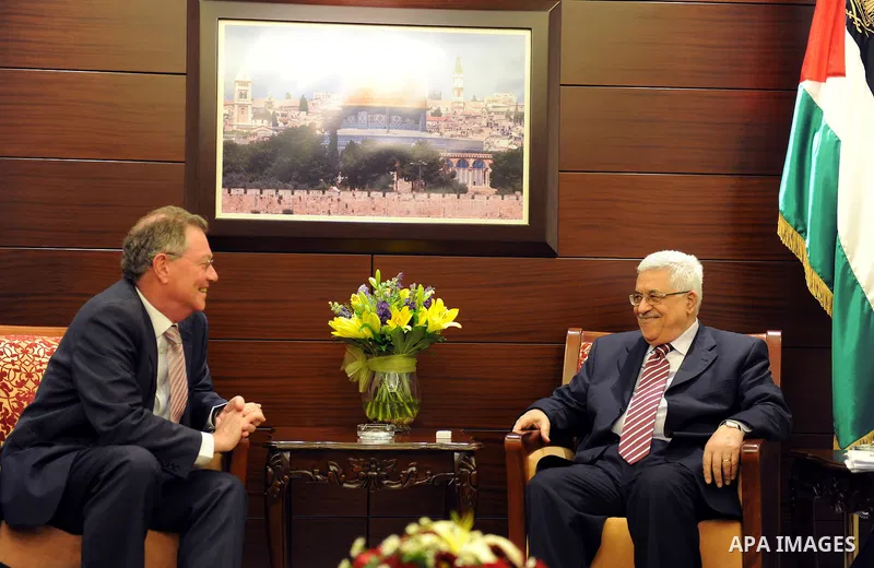 Palestinian President Mahmoud Abbas (Abu Mazen) during the meeting with UN envoy, Robert Serry in the West Bank city of Ramallah on May 10, 2011. Photo by Thaer Ganaim.