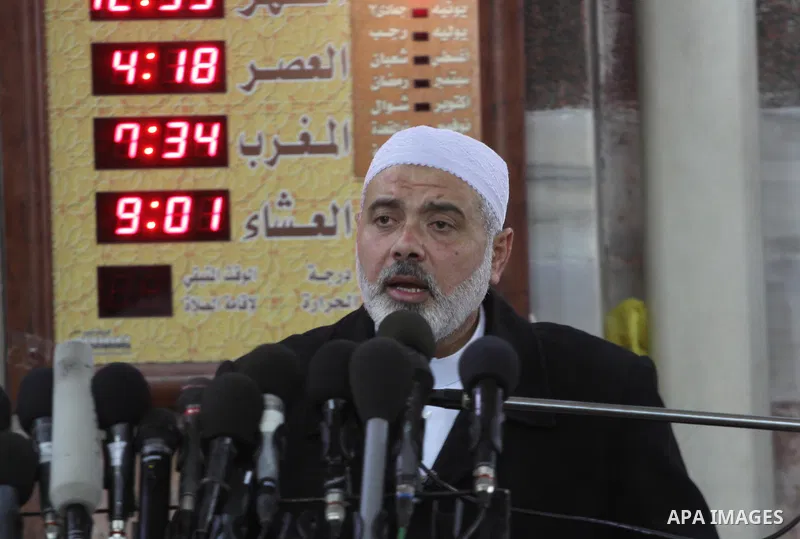 Palestinian Prime Minister in Gaza, Ismail Haneiyah, during leads fajr prayer on May 15, 2011. To commemorate the anniversary of Nakba, 63 "catastrophe", where delivers a speech on this occasion in the great Omari Mosque...