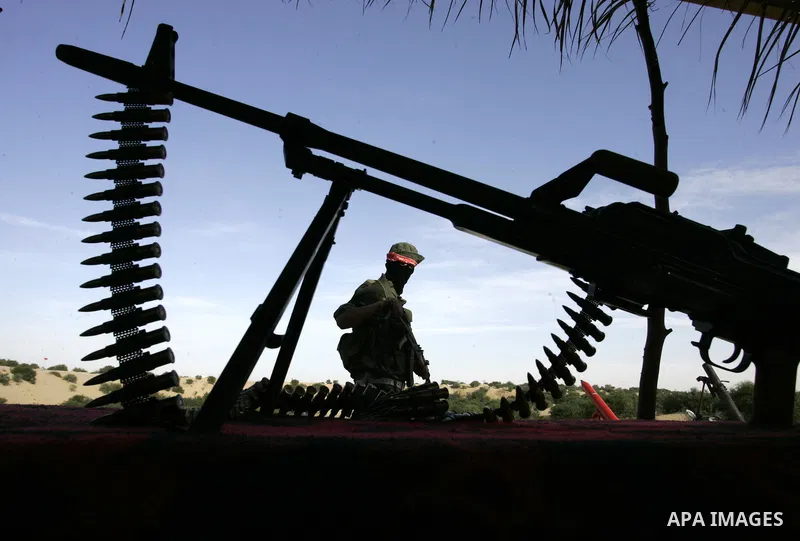 Militants with the Democratic Front for the Liberation of Palestine (DFLP) take part in a military training session in the southern Gaza Strip town of Khan Yunis on May 19, 2011. Photo by Abed Rahim Khatib
