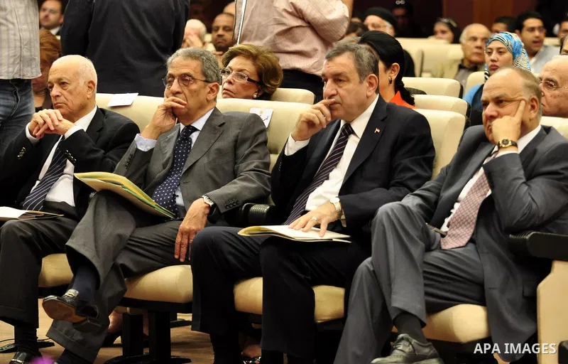Egyptian Prime Minister, Issam Sharaf, newly-appointed Secretary-General of the Arab League, Nabil Al-Araby and former Secretary-General of the Arab League, Amr Moussa participate in the National Reconciliation Conferenc...