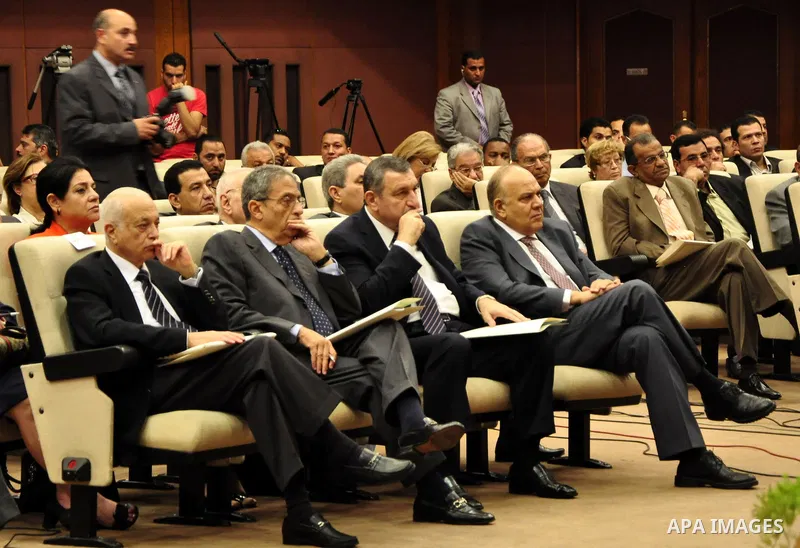 Egyptian Prime Minister, Issam Sharaf, newly-appointed Secretary-General of the Arab League, Nabil Al-Araby and former Secretary-General of the Arab League, Amr Moussa participate in the National Reconciliation Conferenc...