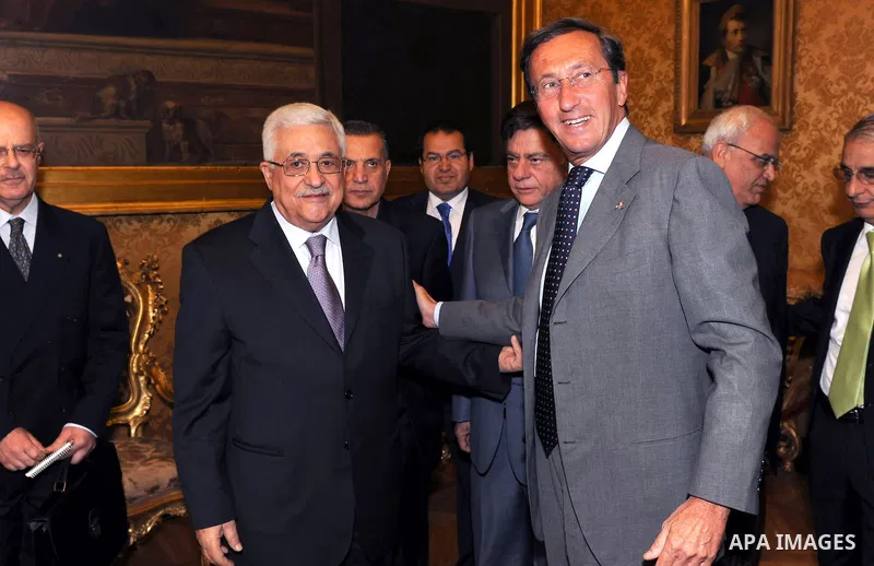 Palestinian President Mahmoud Abbas (Abu Mazen) during a meeting with the President of the Italian parliament, Gianfranco Fini at the headquarters of the Italian Parliament at the Palais des Montisturio in Rome on June 1...
