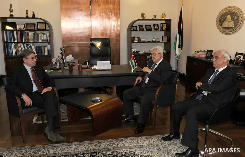 Palestinian President Mahmoud Abbas (Abu Mazen) during a meeting with Italian leader of the opposition in Rome on Jun 1, 2011. Photo by Thaer Ganaim
