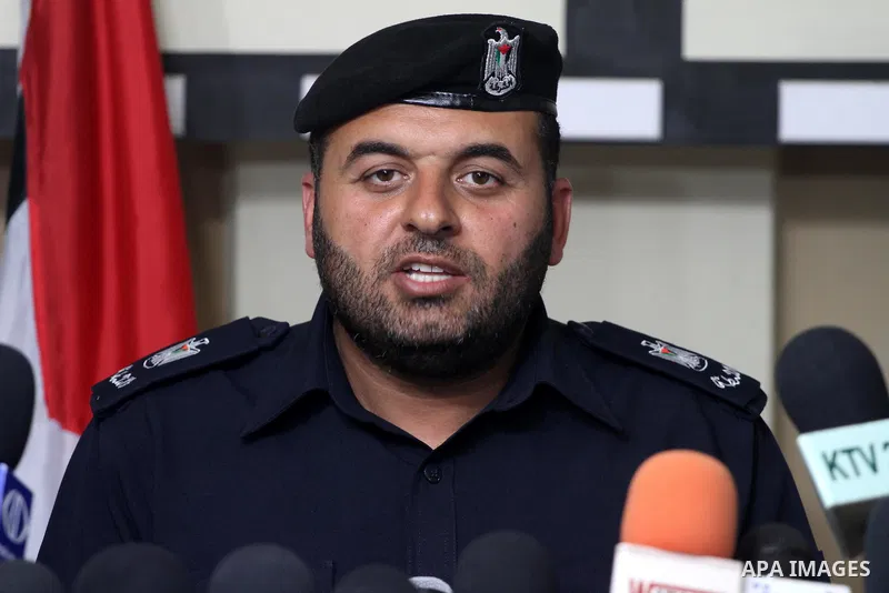 A Palestinian policeman from the Islamic Hamas movement displays a video for confiscated drugs and drug addicts and dealers in Gaza City on June 3, 2011, following a military operation. Drug use was once rare in Gaza's c...