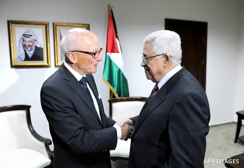 Palestinian President Mahmoud Abbas (Abu Mazen) meets with the Former Norwegian Prime Minister Kare Willoch in the west bank City of Ramallah on June 8, 2011. Photo by Thaer Ganaim