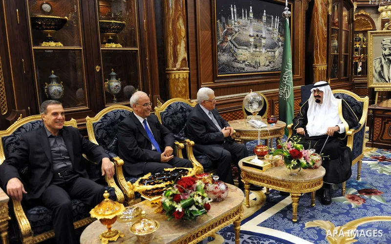 Palestinian President Mahmoud Abbas (Abu Mazen) during a meeting with King Abdullah bin Abdul Aziz in Jeddah on June 13, 2011. Photo by Thaer Ganaim