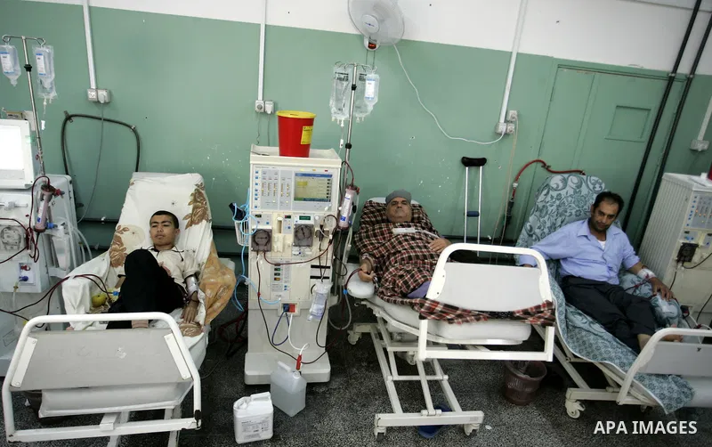 Palestinian patients are treated at a dialysis division in Al Najjar hospital in Rafah, southern Gaza Strip on June 14, 2011. The Palestinian ministry of health in Gaza announced that the coastal enclave is heading for a...