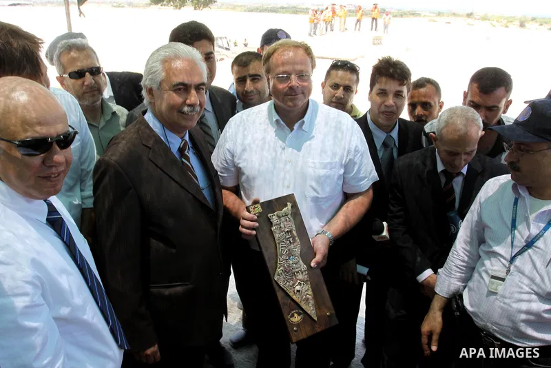 German Development Minister, Dirk Nebel speaks meets with officials in Gaza water treatment plant in Gaza city on June 14,2011. Photo by Mohammed Asad