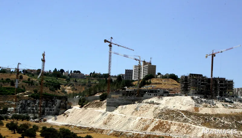 A part of jewish settlement of Harmoun Hanatsave near the Arab neighbourhood of Ras al-Amud in Jerusalem on June 15,2011. The EU foreign affairs chief, Catherine Ashton, is expected to visit Israel and the Palestinian te...