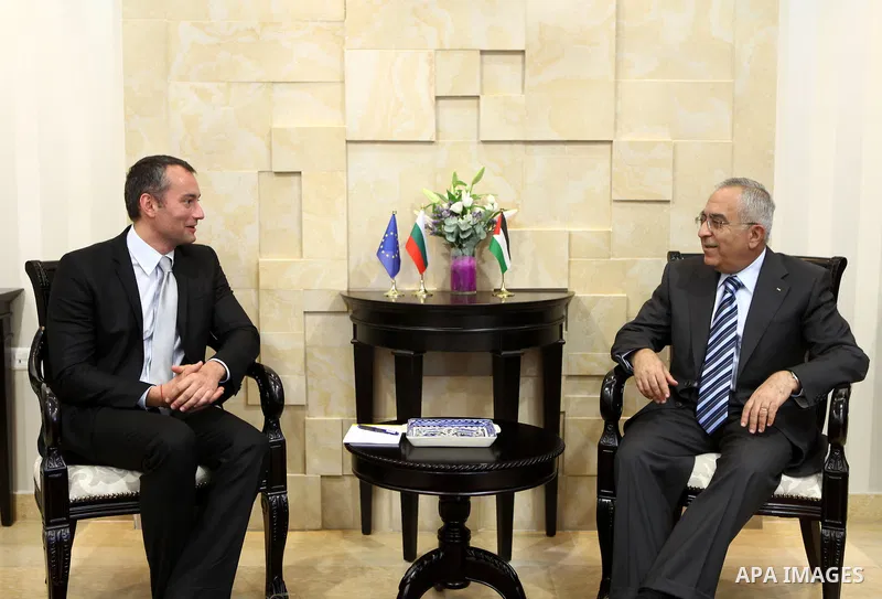 Palestinian Prime Minister, Salam Fayyad meets with Bulgarian Foreign Minister, Nikolay Mladenov in the West Bank city of Ramallah on Jun 18, 2011. Photo by Mustafa Abu Dayeh
