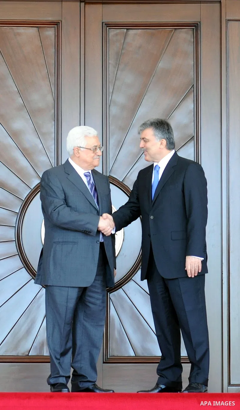Palestinian President Mahmoud Abbas meets with Turkey's President Abdullah Gul at the Presidential Palace of Cankaya in Ankara, on June 23, 2011. Photo by Thaer Ganaim