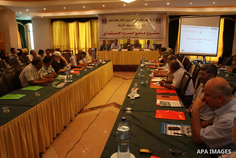 Palestinian Ministry of Economy meets with businessmen to discuss how to exploitation of Al-Saraya compound to be an Investment compound in Gaza city on June 30, 2011. Photo by Mohammed Asad