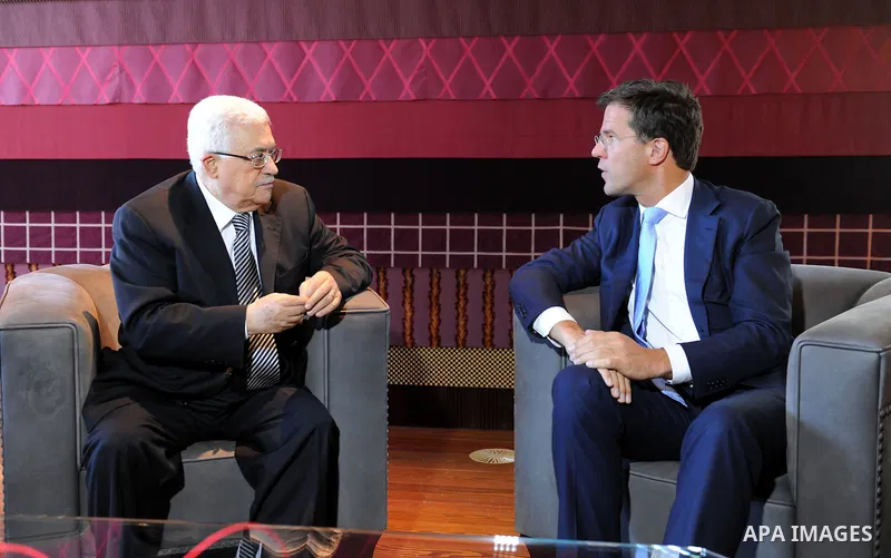 Palestinian president Mahmoud abbas (Abu Mazen) meets with the Dutch Prime Minister, Mark Rotah in Hague on Jun 30,2011. Photo by Thaer Ganaim