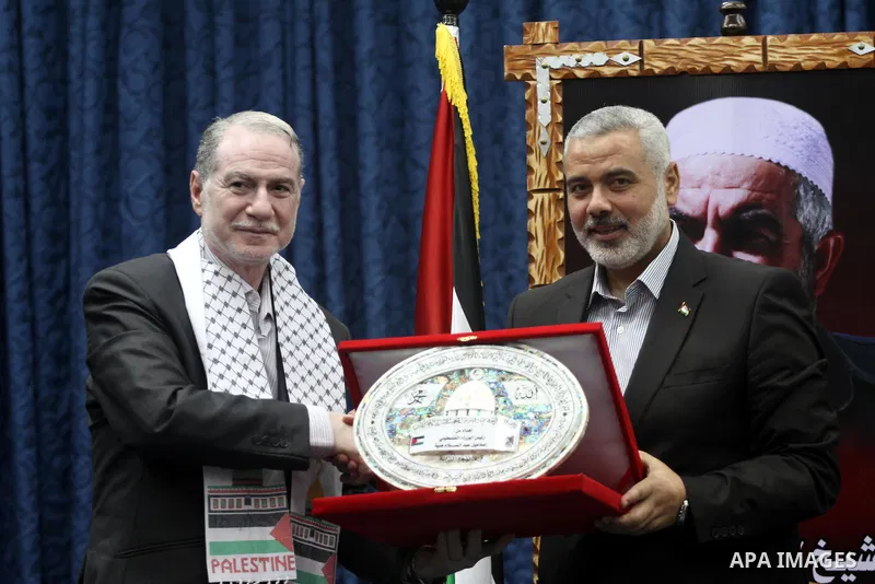 Palestinian Prime Minister in Gaza strip, Ismail Haniya meets with delegation from the Federation of Arab doctors in his office in Gaza city on July 7, 2011. Photo by Mohammed Asad