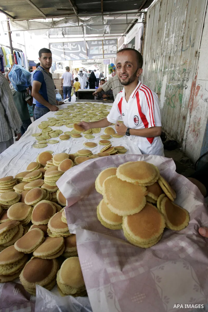 A Palestinian man sells (Velours) on the first day of holy fasting month of Ramadan in the town of Rafah, southern Gaza Strip on Aug. 1, 2011. Throughout the holy month of Ramadan devout Muslims must abstain from food, d...