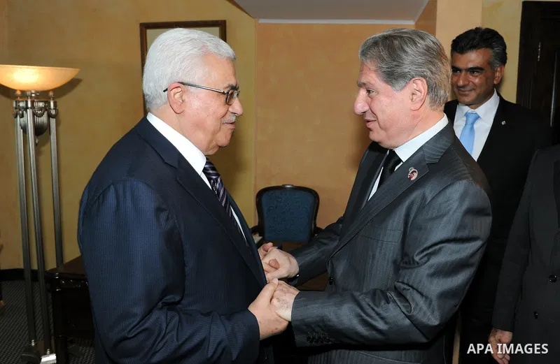 Palestinian president Mahmud Abbas meets with Sheikh Amin Jameel in Beirut on August 17, 2011. Photo by Thaer Ganaim