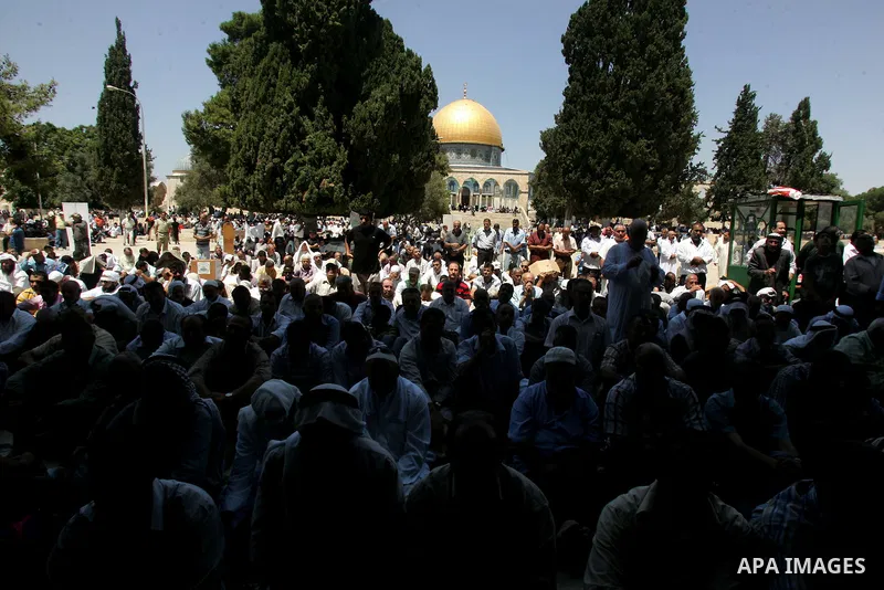 Palestinians gather for prayers at the Al Aqsa Mosque in Jerusalem, on the third Friday of the Muslim holy month of Ramadan, August 19, 2011. Muslims around the world are observing the holy fasting month of Ramadan where...