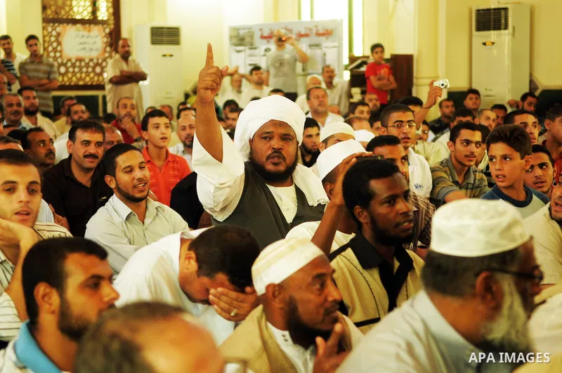 Palestinian Prime Minister in gaza Ismail Haniya meets with members of the African delegation "Freedom for prisoners convoy" at al-Nour mosque in Gaza city, on August 26, 2011. Photo by Ahmed Shaat