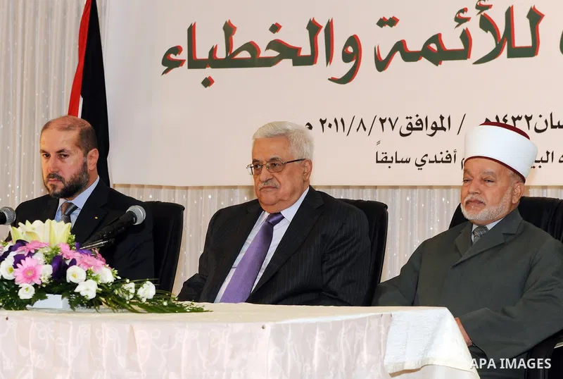 Palestinian President Mahmoud Abbas attends an event to mark Laylat al-Qadr in the West Bank city of Ramallah, August 27, 2011. Photo by Mufeed Abu Hasnah