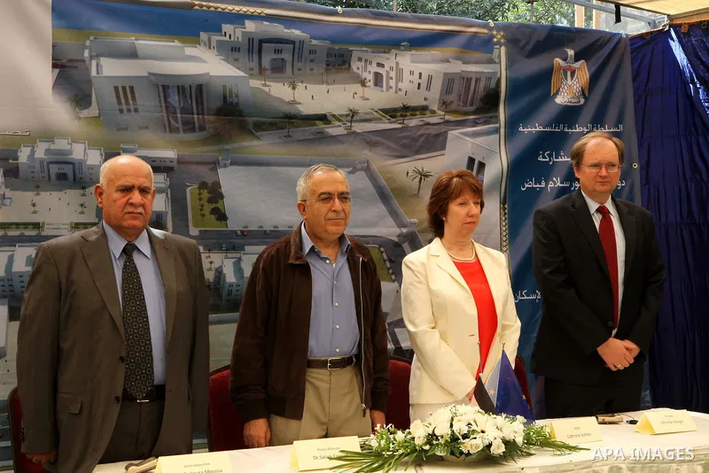 Palestinian Prime Minister, Salam Fayyad and Foreign Affairs Commissioner in the European Union Catherine Ashton, during the development of the foundation stone of the Security compound (province) in the governorate of J...