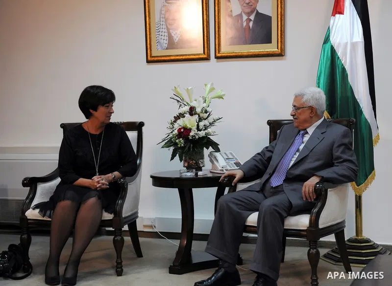 Palestinian President Mahmoud Abbas (Abu Mazen) meets with the Swedish former President of the Socialist Party in the West Bank city of Ramallah on Sep. 3, 2011. Photo by Thaer Ganaim