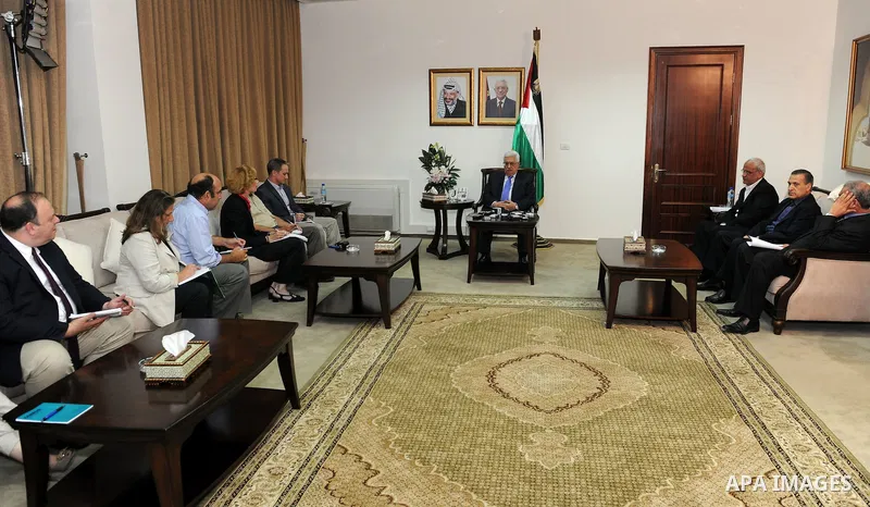Palestinian President Mahmoud Abbas (Abu Mazen) meets with Foreign journalists in the West Bank city of Ramallah on Sep. 8, 2011. Photo by Mufeed Abu Hasnah