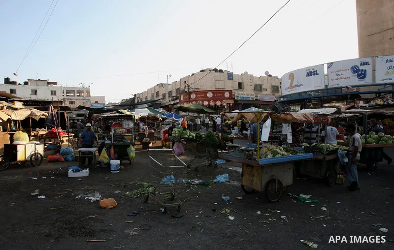 A General view of the city Jenin shows a market in the West Bank city of Jenin on September 12, 2011. Photo by Wagdi Eshtayah