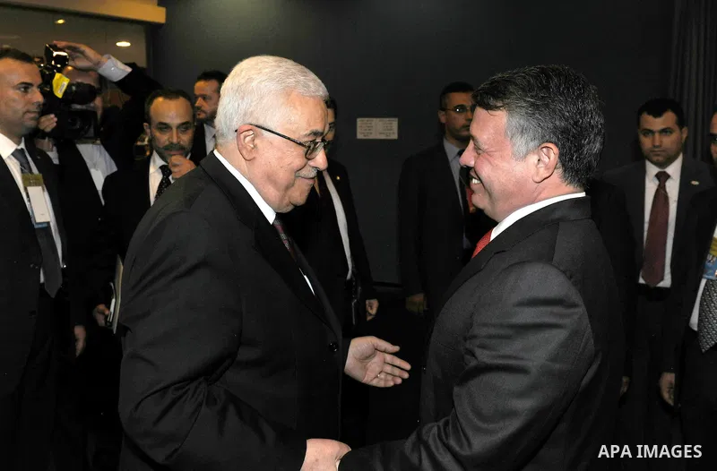 Palestinian President Mahmoud Abbas (Abu Mazen) meets with the Jordan's King Abdullah II in New York on Sep. 21,2011. Photo by Thaer Ganaim