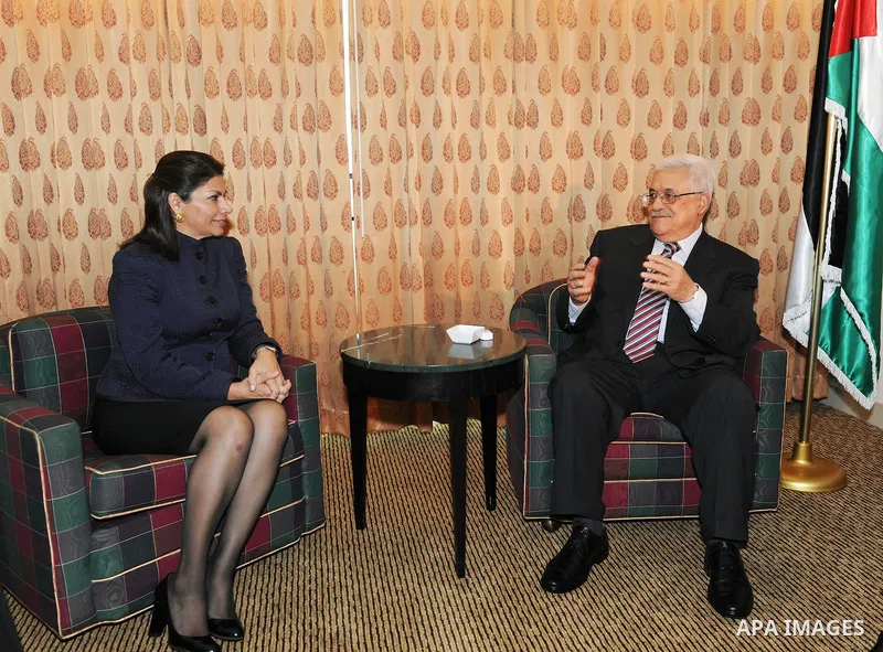 Palestinian President Mahmoud Abbas (Abu Mazen) meets with Mrs. Laura CHinchilla Miranda President of Costa Rica in New York on Sep. 22,2011. Photo by Mufeed Abu Hasnah