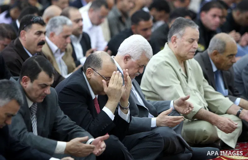 Palestinian President Mahmoud Abbas (Abu Mazen) attends Friday prayers in the West Bank city of Ramallah on Sept. 30, 2011. Photo by Thaer Ganaim