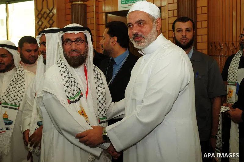 Palestinian Prime Minister in Gaza Strip, Ismail Haniyah meets with members of the Kuwaiti and Tunisian delegations in Gaza city on Sept. 30,2011. Photo by Ahmed Shaat