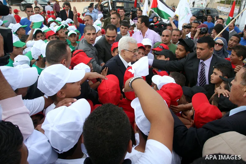 Palestinian President Mahmoud Abbas (Abu Mazen) during his visit to the events hosted by the children of Palestine to support the efforts of the Palestinian leadership at the United Nations, in the West Bank city of Rama...