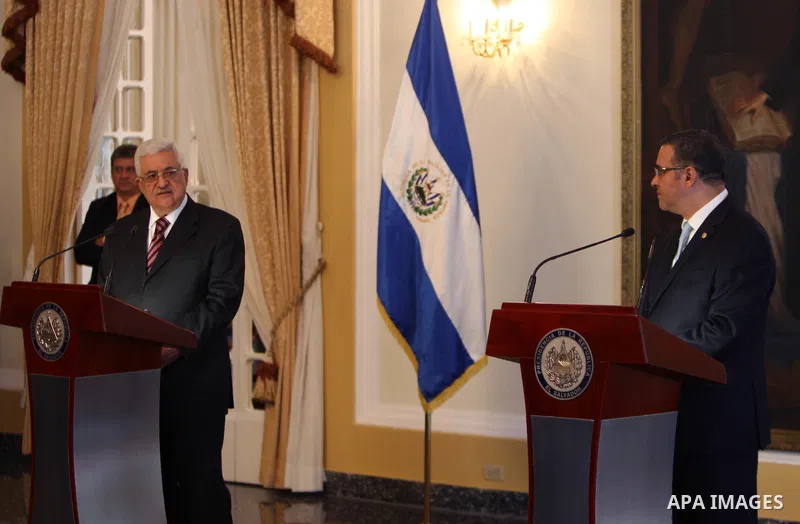 Palestinian President Mahmoud Abbas (Abu Mazen) meets with thae Salvadoran Morcillo Funes in Salvador. OCT.10.2011. Photo by Thaer Ganaim
