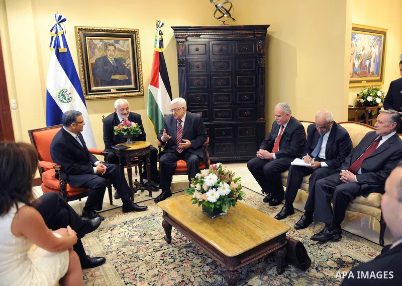 Palestinian President Mahmoud Abbas (Abu Mazen) meets with thae Salvadoran Morcillo Funes in Salvador. OCT.10.2011. Photo by Thaer Ganaim