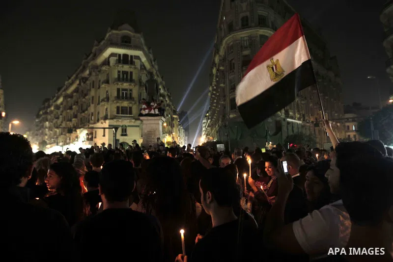 Nearly 3,000 Egyptian mourners gather in central Cairo on October 13, 2011 in honour of Coptic Christians among 25 people killed in weekend clashes during a demonstration over an attack on a church. Egypt's government sa...