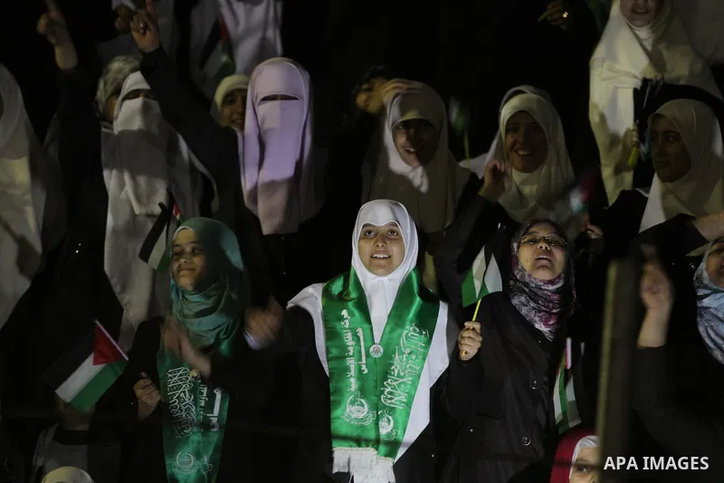 A religious eulogy band perform during islamic celebration of the upcoming Eid al-Adha fetival in Gaza City on November 4, 2011. Photo by Majdi Fathi