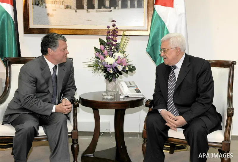 Palestinian President Mahmoud Abbas and King Abdullah of Jordan meet in the West Bank city of Ramallah November 21, 2011. Abdullah arrived in Ramallah on Monday for a rare visit to the Israeli-occupied West Bank, as the...