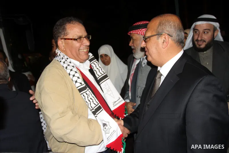 Palestinians receives the international delegation, which includes European parliamentarians and international and solidarities Arab to break the siege on Gaza, in Gaza city on Nov. 21, 2011. Photo by Mohammed Asad