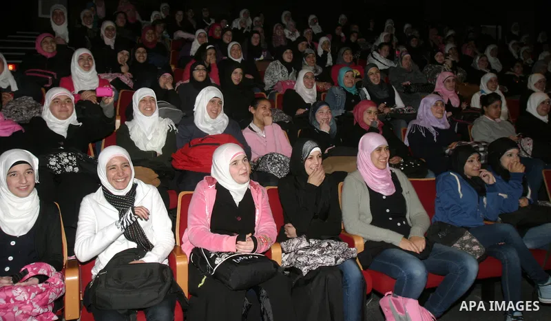 Palestinian high school students attend a play which aim to join students with their Arab and Islamic history at the Palestinian National Theatre, in Jerusalem on Nov. 23,2011. Photo by Mahfouz Abu Turk