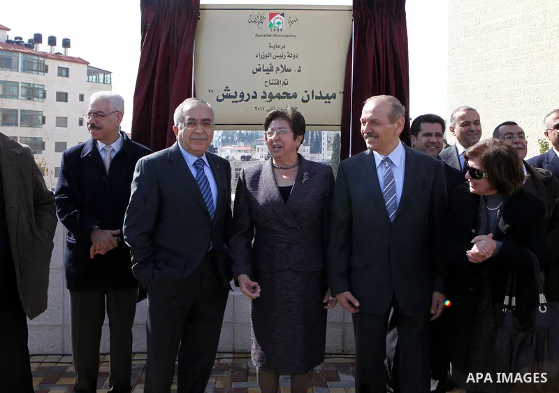 Palestinian Prime Minister, Salam Fayyad attends the opening ceremony of the square of late poet Mahmud Darwesh, in the West Bank city of Ramallah on Nov. 27, 2011. Photo by Mustafa Abu Dayeh