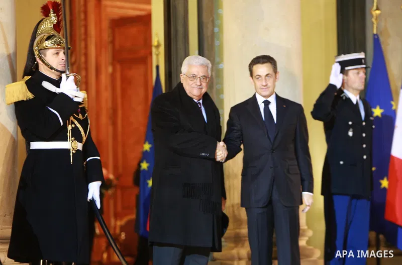 Palestinian President Mahmoud Abbas (Abu Mazen) during meets with French President, Sarkozy, In the French capital Paris, On Dec. 13, 2011. Photo by Thaer Ganaim