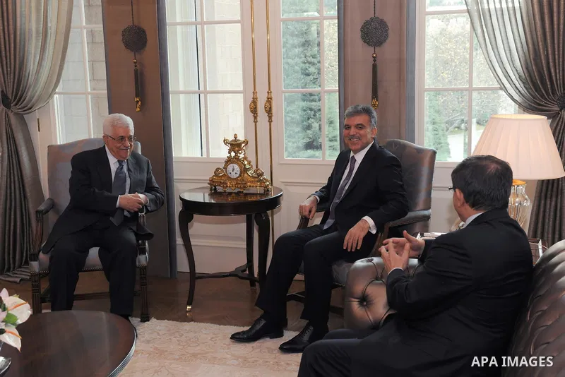 Palestinian President, Mahmoud Abbas (Abu Mazen)during a meeting with Turkish President Abdullah Gul in the Turkish capital Ankara on Dec 20, 2011. Photo by Thaer Ghanaim