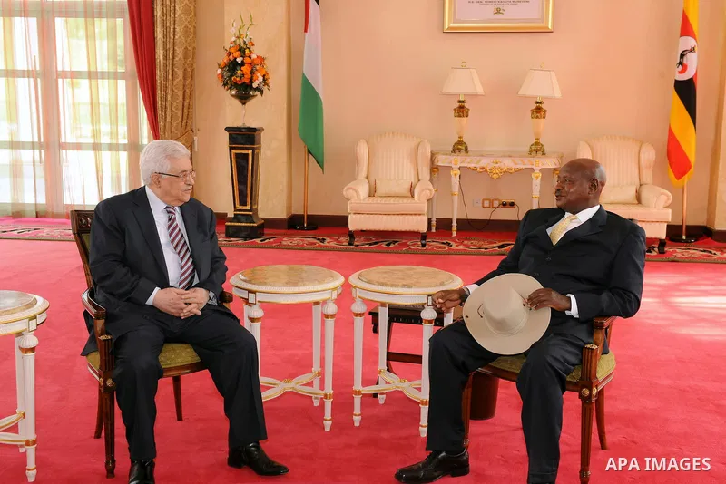 Palestinian President, Mahmoud Abbas (Abu Mazen), during a meeting with Ugandan President, Yoweri Kaguta Museveni, in Kampala, On Jan. 07, 2012. Photo by Thaer Ganaim