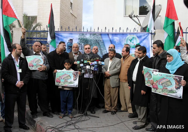 Palestinian Miinister of Agriculture, Mohammed al-Agha speaks during press conference in a protest calling for support the national products, in Gaza City, on Jan. 19, 2012. Photo by Mohammed Asad